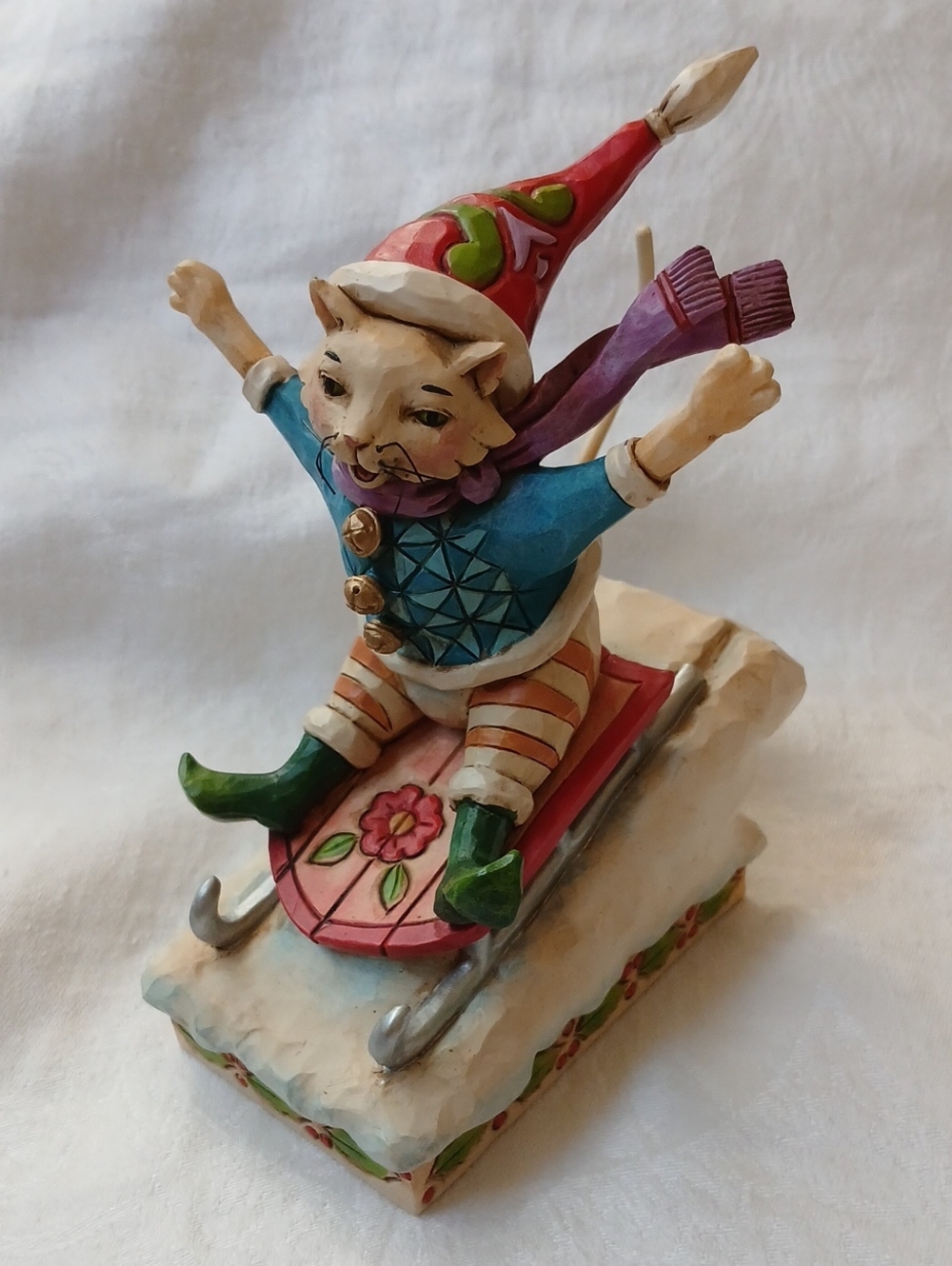 Jim Shore Heartwood Creek Christmas Cat "In Purrsuit Of Winter Fun" Figurine